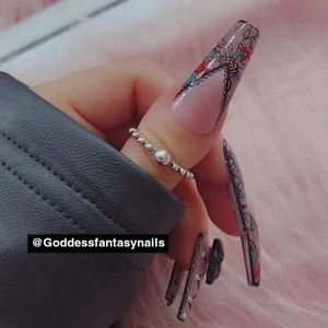 Black/ Red Lace Nails 💅